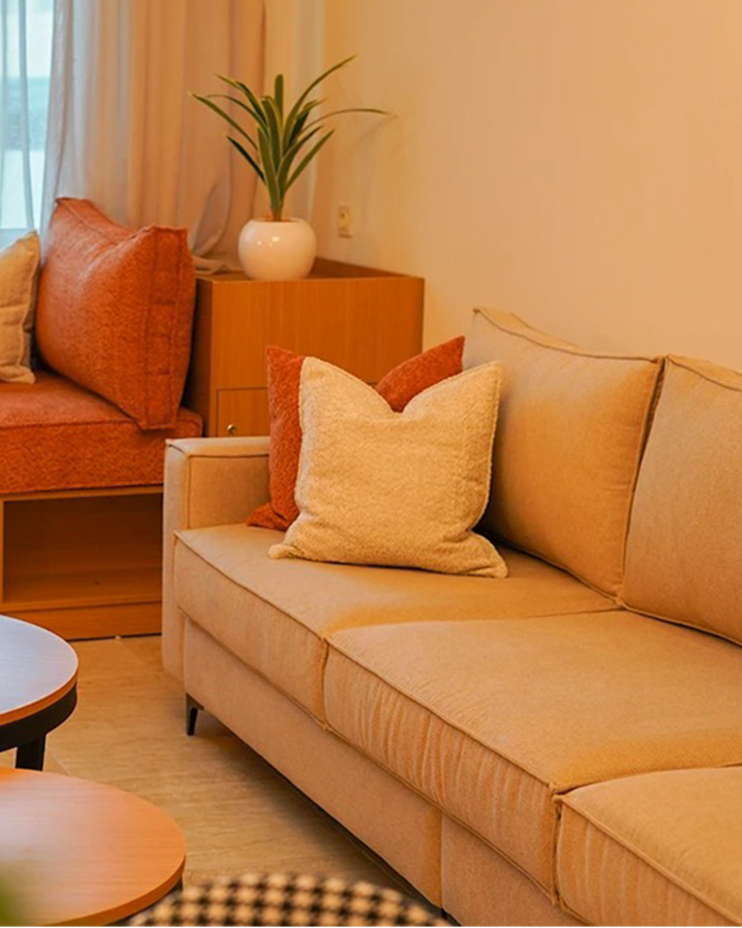 شقق ومنازل - 1